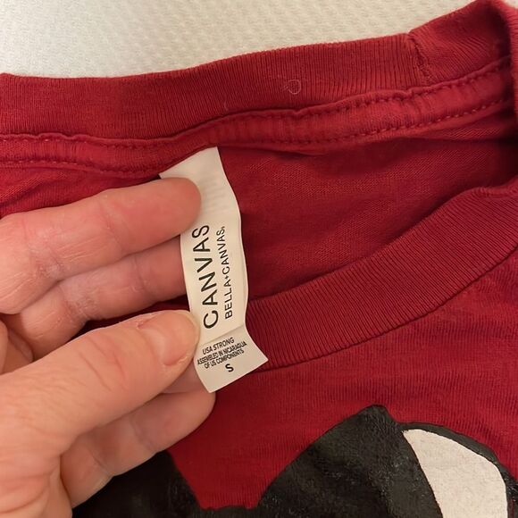 Beetlejuice T shirt crop top - Picture 2 of 2